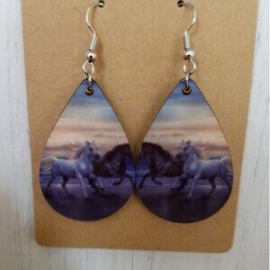 ✨ 5 for $25 ✨ Beautiful Handmade Horses Running on the Beach Tear Drop Earrings